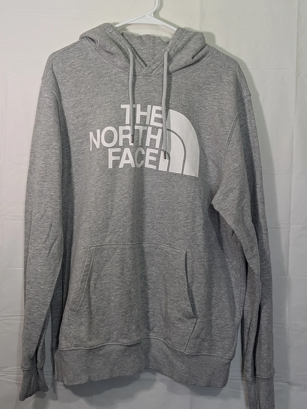 The North Face Men's Large Gray Logo Hoodie Pullover Sweatshirt Graphic